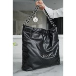 𝗖𝗛𝗔𝗘𝗡𝗟✦𝟐𝟐𝗣 spring and summer new 𝟐𝟐 handbag black silver buckle medium