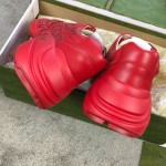 Gucci Pops This collection has a lot of flora and fauna elements Original material Red