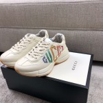 Gucci Pops This collection has a lot of flora and fauna elements Original material