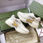 Gucci Pops This collection has a lot of flora and fauna elements Original material