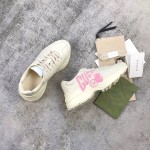 Gucci Pops This collection has a lot of flora and fauna elements Original material