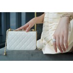 𝗖𝗛𝗔𝗘𝗡𝗟✦ Advanced Handcraft Workshop Double Gold Beads 𝒘𝒐𝒄 White👰