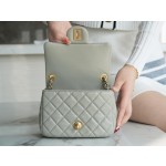 𝗖𝗛𝗔𝗘𝗡𝗟 ✦𝟮𝟮🅲Spring and Summer Metal Ball Square Fatty Gray Green