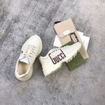 Gucci Pops This collection has a lot of flora and fauna elements Original material