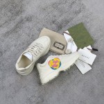 Gucci Pops This collection has a lot of flora and fauna elements Original material