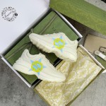 Gucci Pops This collection has a lot of flora and fauna elements Original material