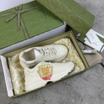 Gucci Pops This collection has a lot of flora and fauna elements Original material