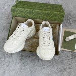 Gucci Pops This collection has a lot of flora and fauna elements Original material