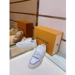 Louis Vuitton  Trainer运动鞋
