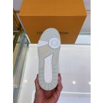 Louis Vuitton  Trainer运动鞋