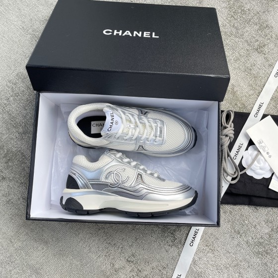CHANEL A very good-looking sneaker TPU outsole Custom fabric metallic texture