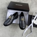 CHANEL Louboutins Simple small single shoes Lace-shaped round Logo leather outsole