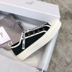 DIOR alphabet shoes black Water-dyed sheepskin inside Private moulded outsole Private moulded brass buckle