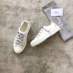 DIOR alphabet shoes white Water-dyed sheepskin lining Private moulded outsole Private moulded brass buckle