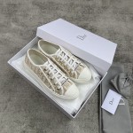 DIOR Antique Style Cloth Shoes Gold Full electric embroidery Water-dyed sheepskin lining Private moulded outsole