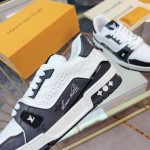 Louis Vuitton TRAINER sneakers