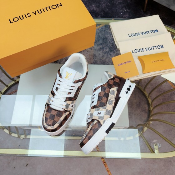 Louis Vuitton TRAINER sneakers