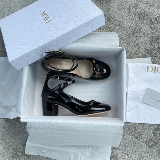 DIOR Sweet and elegant Mary Jane heels Cow patent leather Sheepskin Genuine leather outsole Black