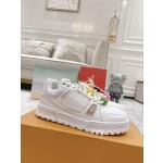 Louis Vuitton couple models DIY buckle sneakers sneakers
