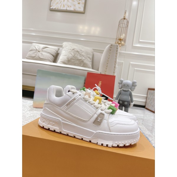 Louis Vuitton couple models DIY buckle sneakers sneakers