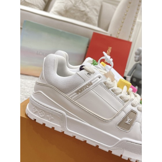 Louis Vuitton couple models DIY buckle sneakers sneakers