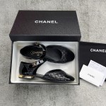 CHANEL early spring of this black and white colorful book bag buckle Mary Jane sheepskin lining genuine leather outsole