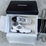 CHANEL A super beautiful hollow Mary Jane, classic color blocking design, the version is dry and clean