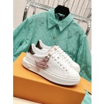 Louis Vuitton x Yayoi Kusama cooperation model classic white shoes 𝐓𝐢𝐦𝐞 𝐨𝐮𝐭 wave point sneakers