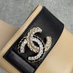 CHANEL Chanel slippers pearl leather strips and small diamond combination imported A grade sheepskin