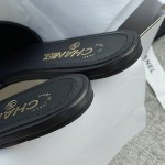 CHANEL Chanel slippers pearl leather strips and small diamond combination imported A grade sheepskin