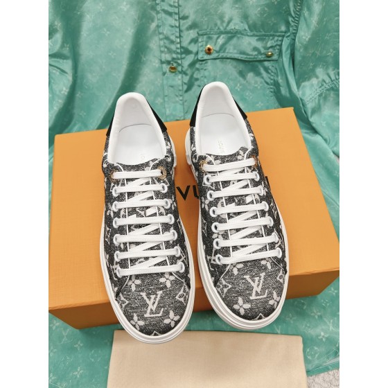Louis Vuitton x Yayoi Kusama cooperation model classic white shoes 𝐓𝐢𝐦𝐞 𝐨𝐮𝐭 wave point sneakers