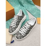 Louis Vuitton x Yayoi Kusama cooperation model classic white shoes 𝐓𝐢𝐦𝐞 𝐨𝐮𝐭 wave point sneakers