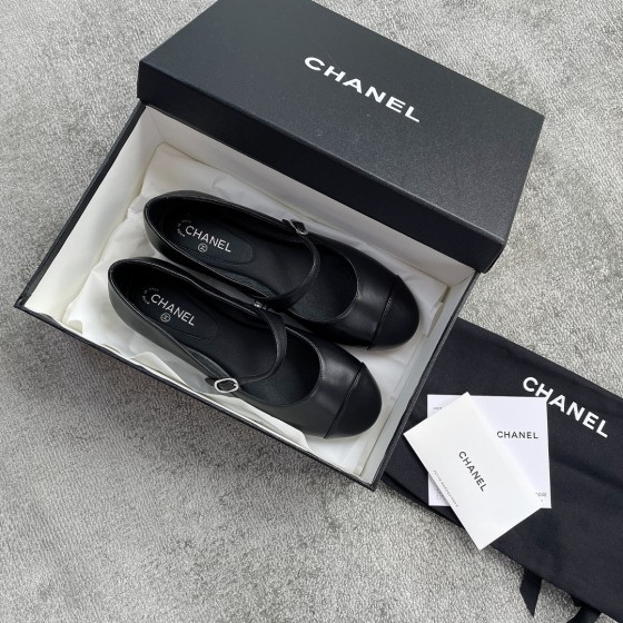 CHANEL single strap Mary Jane uppers imported mixed sheepskin grain sheepskin leather leather outsole