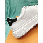 Louis Vuitton's new letter rhinestone white shoes series is new🆕