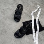 CHANEL new color bow sandals classic beach shoes every year the new color
