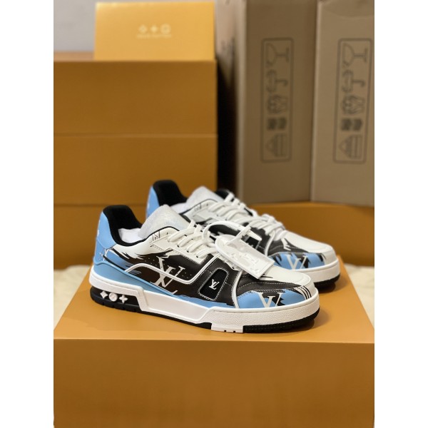 Louis Vuitton Trainer sneakers for couples, style number 1AA373