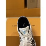 Louis Vuitton Trainer sneakers for couples, style number 1AA373