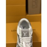 Louis Vuitton Trainer Sneakers Couple Model LD 0727