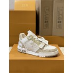 Louis Vuitton Trainer sneakers for couples, style 1A98UX