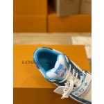 Louis Vuitton Trainer sneakers for couples, style 1A98UX