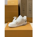 Louis Vuitton Trainer sneakers for couples, style 1A98UX