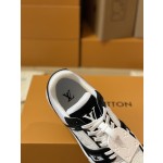 Louis Vuitton Trainer Couples Style 1A8FN8