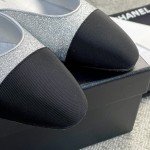 CHANEL especially popular color blocking single shoes continue the classic Chanel characteristics