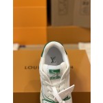 Louis Vuitton Trainer Couples Style 1A98UX