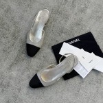 CHANEL especially popular color blocking single shoes continue the classic Chanel characteristics