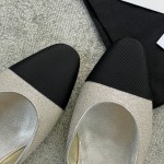 CHANEL especially popular color blocking single shoes continue the classic Chanel characteristics
