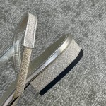 CHANEL especially popular color blocking single shoes continue the classic Chanel characteristics