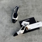 CHANEL especially popular color blocking single shoes continue the classic Chanel characteristics