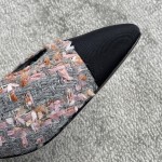 CHANEL especially popular color blocking single shoes continue the classic Chanel characteristics