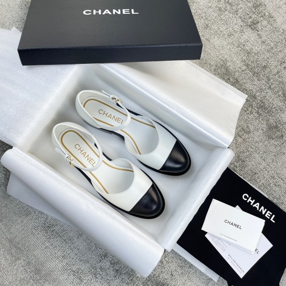 CHANEL latest thick bottom Mary Jane, the thick bottom of the support to make this more vintage warmth